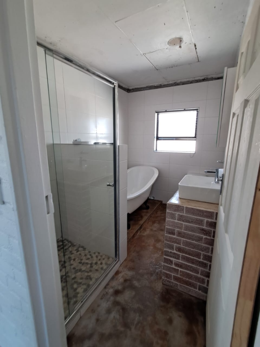 2 Bedroom Property for Sale in Britannia Bay Western Cape